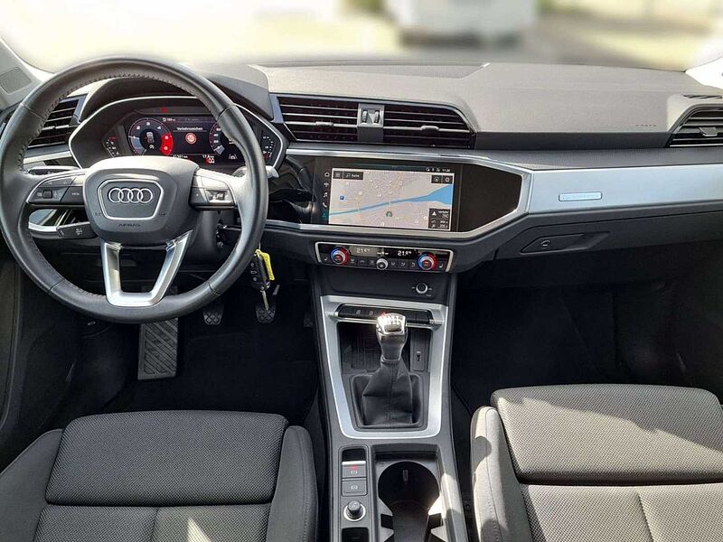 Audi Q3 35 TDI quattro advanced/NAVI/AHK/LED/Virtual