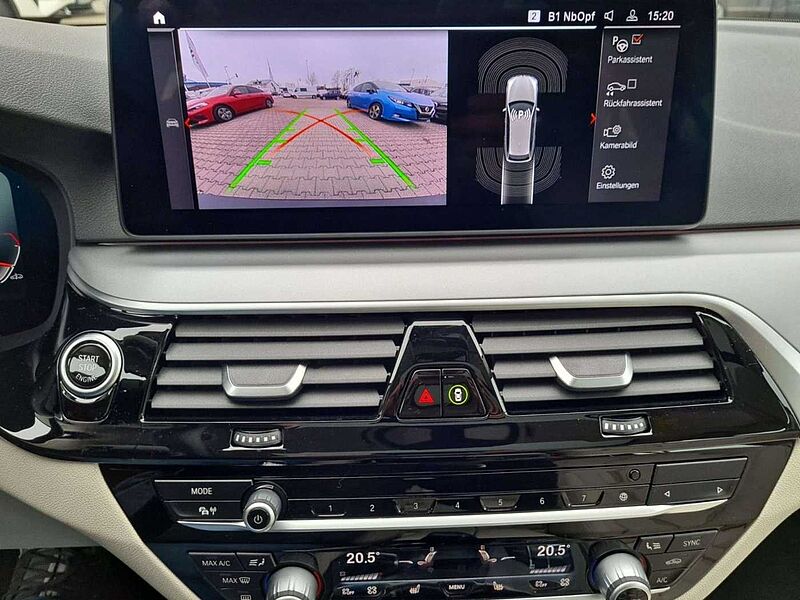 BMW 530 d xDrive Touring/Laser/HUD/Panorama/Leder/DDC