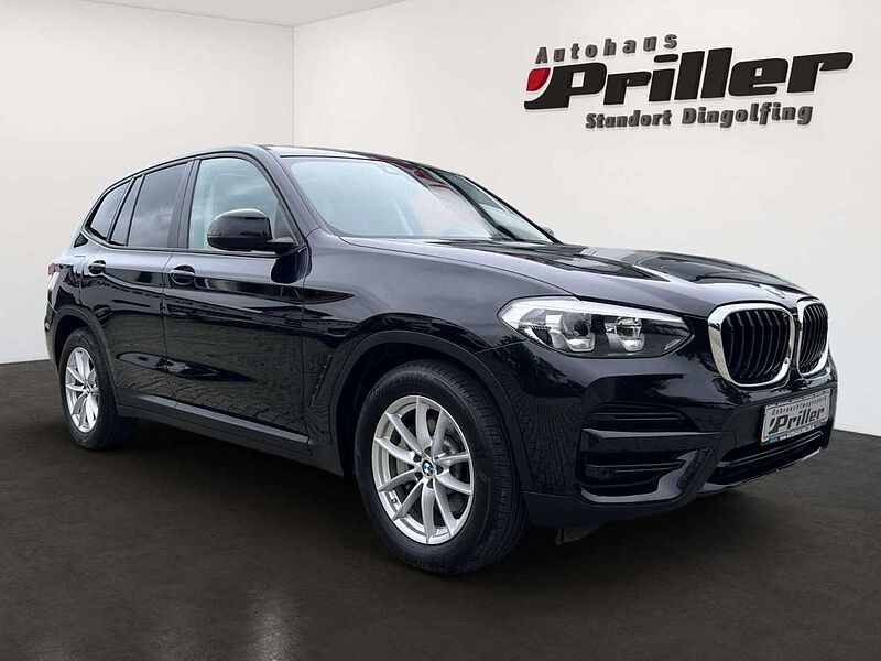 BMW X3 xDrive30i Advantage/NAVI/LED/LiveCockpit/GSD