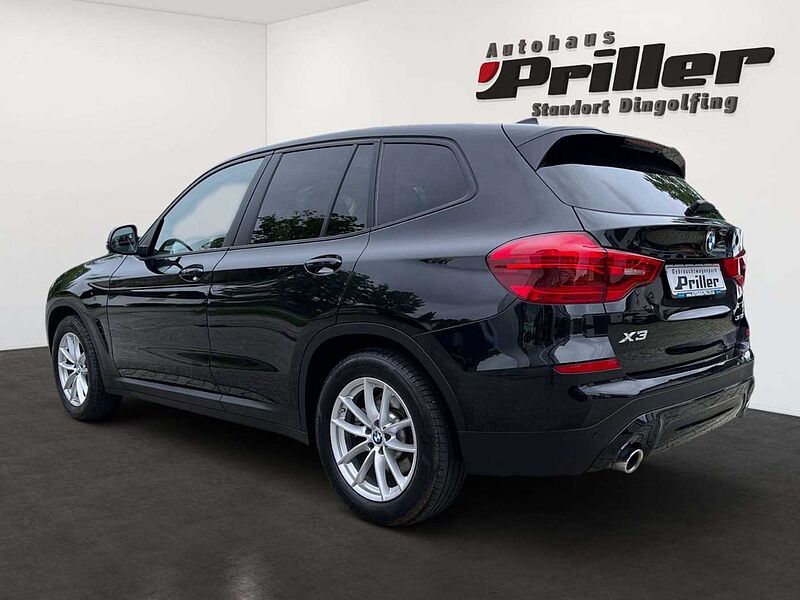 BMW X3 xDrive30i Advantage/NAVI/LED/LiveCockpit/GSD