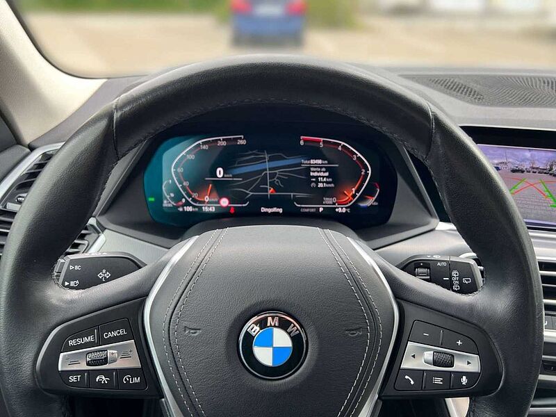 BMW X5 xDrive 30d/LED/Leder/Standh. /GSD/Live Cockpit