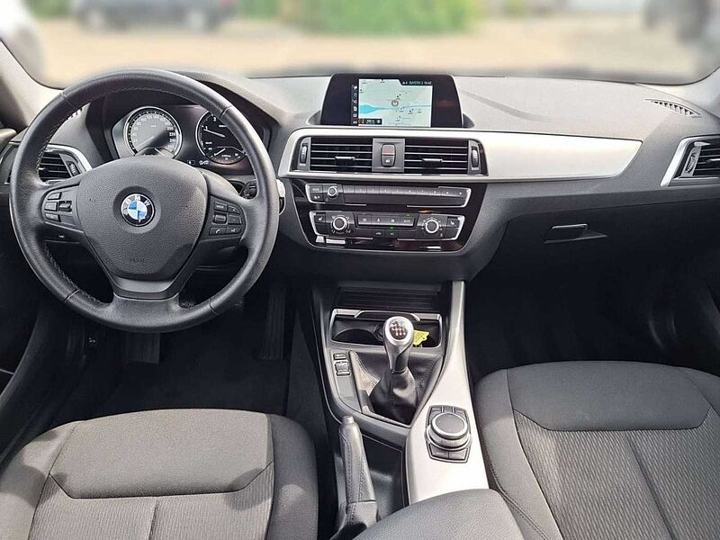 BMW 118 d Advantage/NAVI/SHZ/Bluetooth/Tempomat