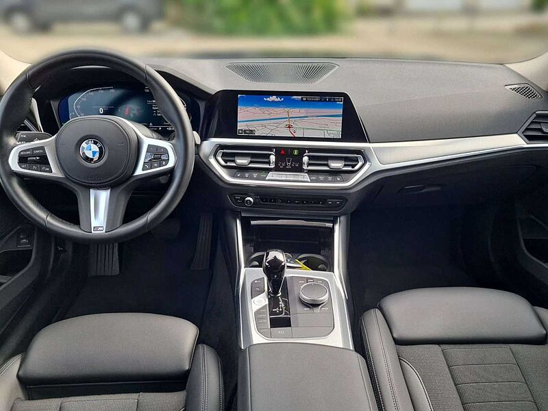 BMW 320 d Touring Advantage/NAVI/LED/Live Cockpit/DAB