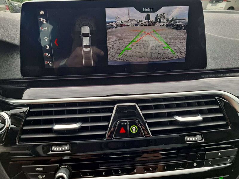 BMW 520 i Lim. NAVI/LED/HUD/eGSD/HIFI/RTTI/SRA