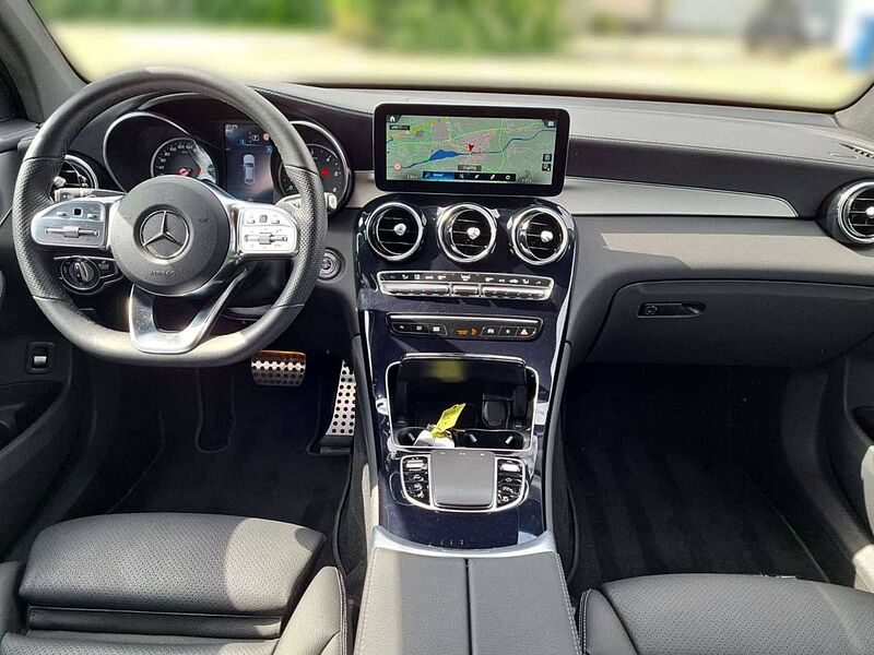 Mercedes-Benz GLC 300 d Coupe 4Matic AMG Line/LED/DAB/HUD/19'