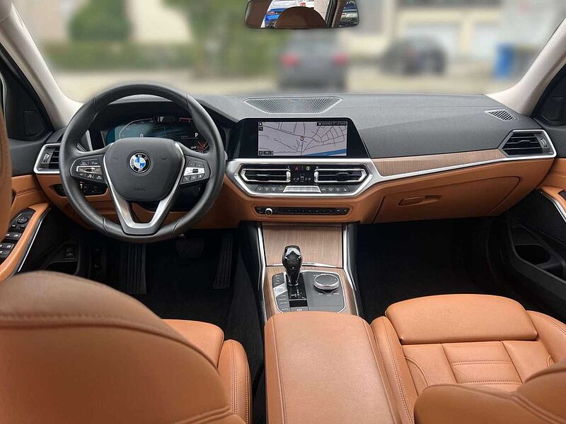 BMW 320 i Touring Luxury Line/Live Cockpit/HiFi/LED