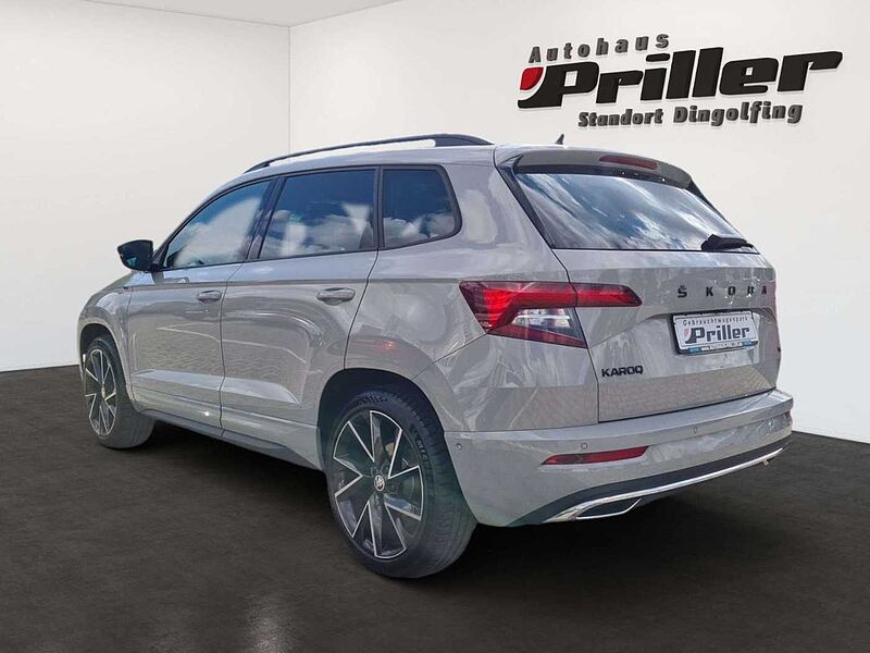 SKODA Karoq 2.0 TDI Sportline 4x4 DSG/Navi/Standh. /ACC