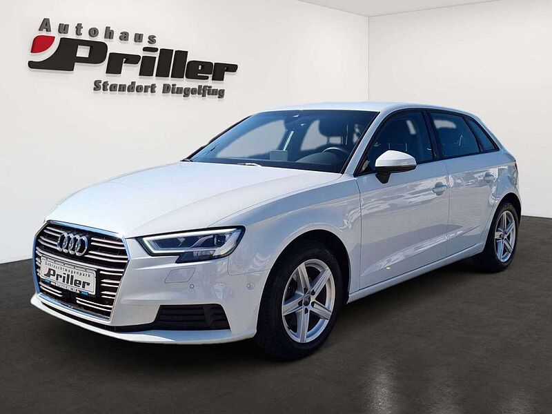 Audi A3 Sportback 30 TDI/LED/NAVI/ACC/Assistenz-Paket