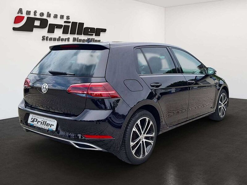 Volkswagen Golf VII 1.5 TSI Lim. Highline/AHK/LED/Standh/