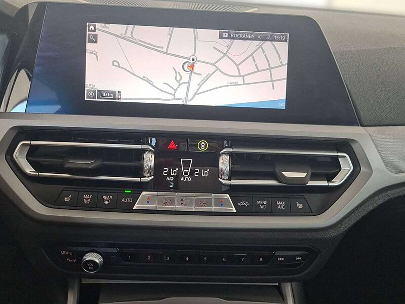 BMW 318 d Touring Advantage/NAVI/LED/DAB/Live Cockpit