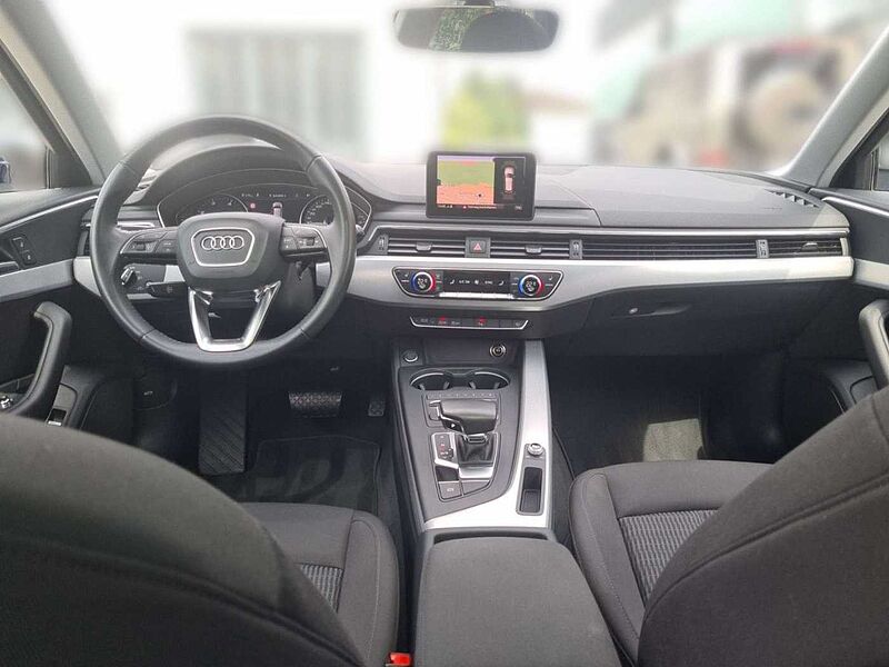 Audi A4 Avant 40 TDI design/NAVI/S-Line/Matrix/Pano