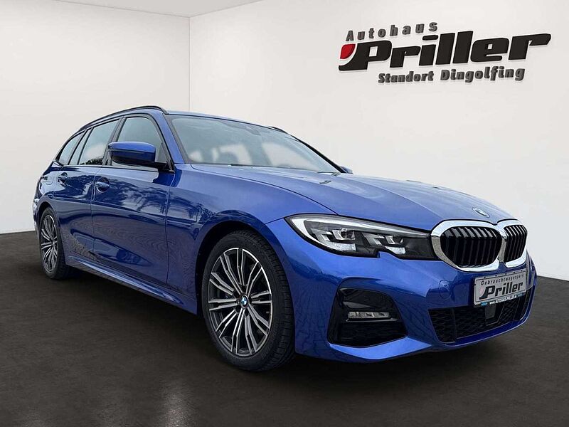 BMW 330 d Touring xDrive M Sport/NAVI/LED/LiveCockpit