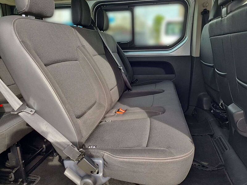 Nissan NV300 Kombi L1H1 N-CONNECTA/NAVI/LED/9-Sitzer