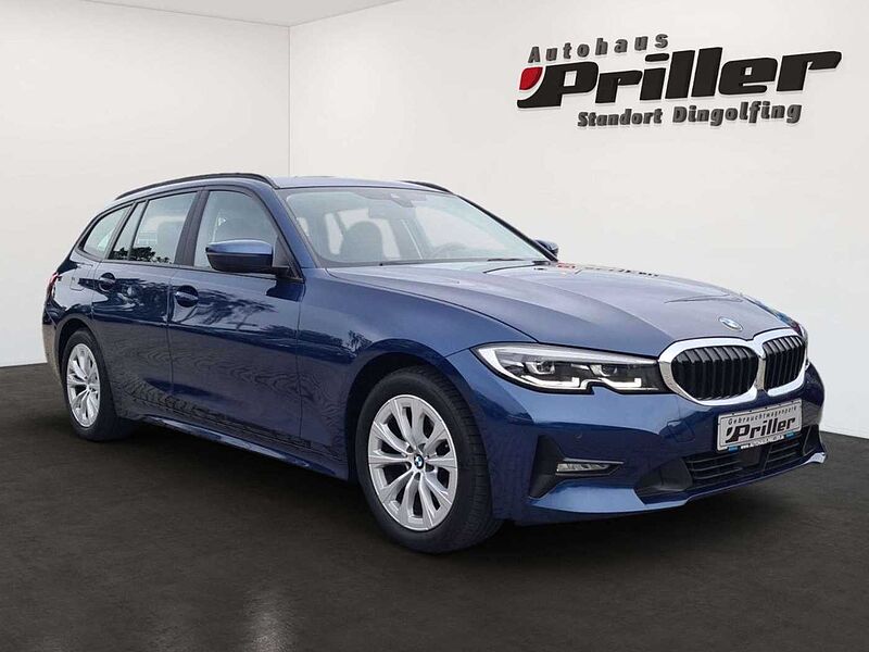 BMW 320 d Touring xDrive Advantage/LED/HUD/Navi/DAB