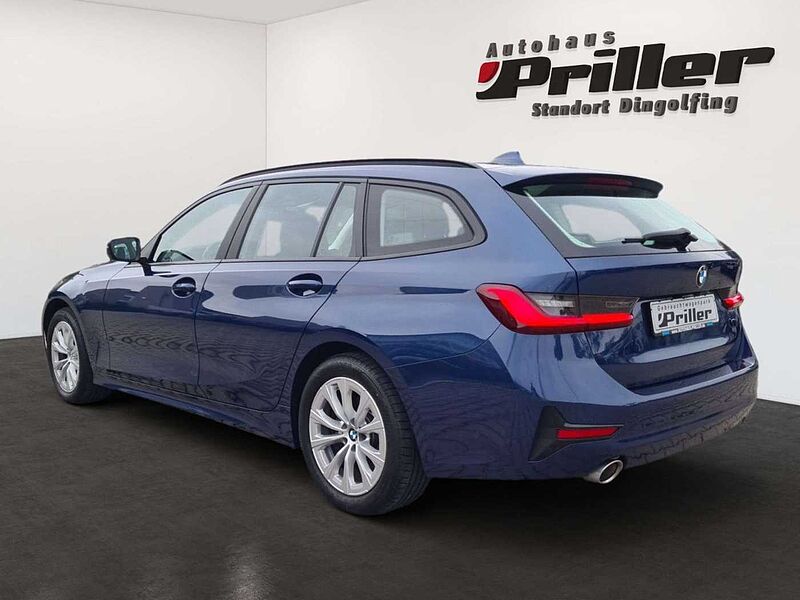 BMW 320 d Touring xDrive Advantage/LED/HUD/Navi/DAB