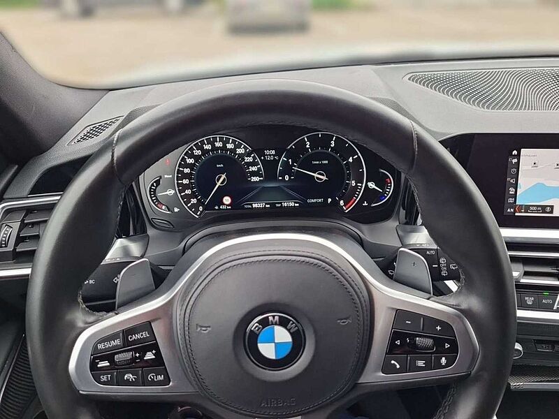 BMW 330 d Touring xDrive M Sport/AHK/LED/Live Cockpit