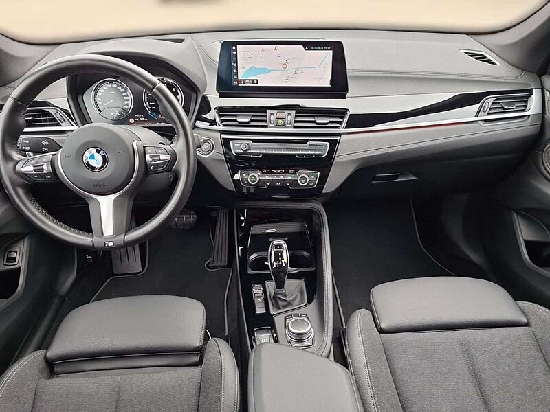 BMW X1 sDrive 20d Sport Line/NAVI/LED/DAB/RTTI/HUD