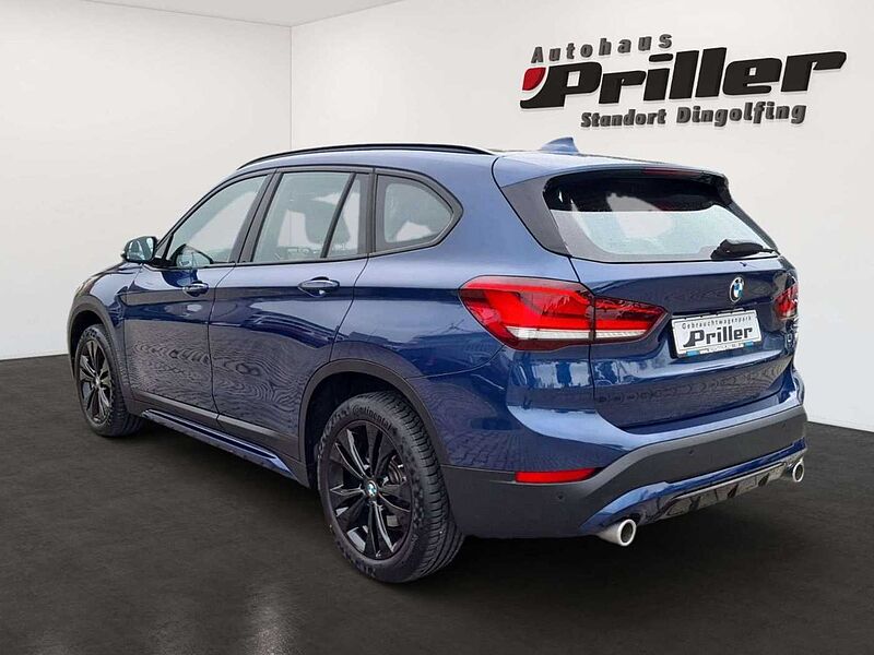 BMW X1 sDrive 20d Sport Line/NAVI/LED/DAB/RTTI/HUD