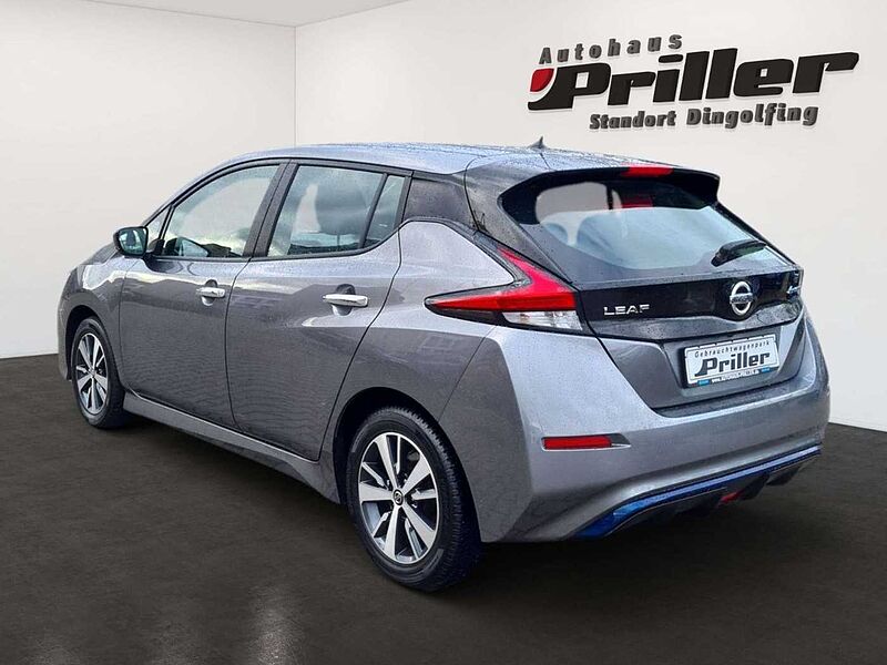 Nissan Leaf 40 kWh Acenta/DAB/Apple/SHZ/USB/