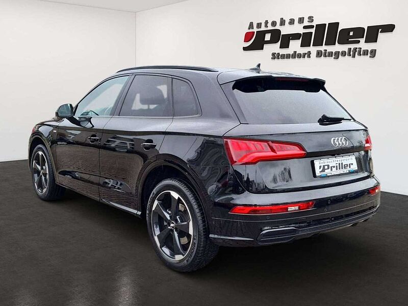 Audi Q5 45 TDI quattro sport/NAVI/S-Line/LED/HUD/PGSD