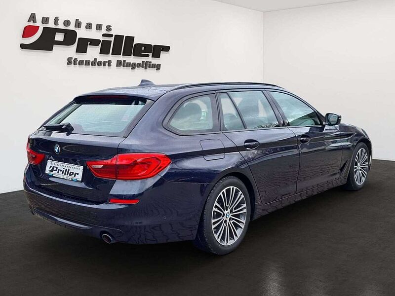 BMW 530 d Touring Sport Line/NAVI/AHK/LED/Standh. /